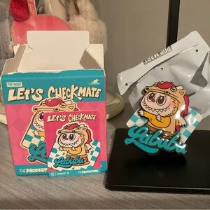 THE MONSTERS Labubu Let’s Checkmate Fridge Magnet - KNIGHT